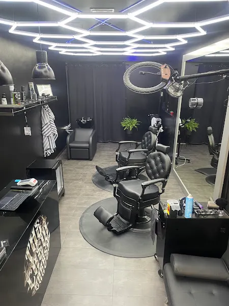 The crew barber / Estudio de Barberia