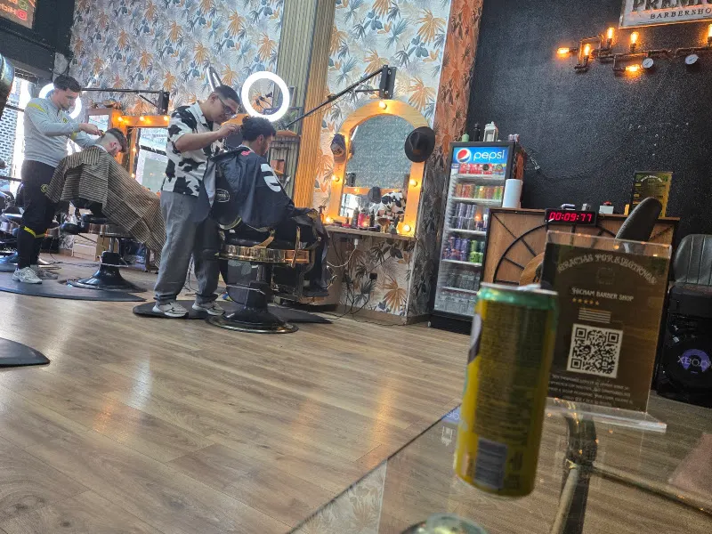 Hicham Barber Shop - Figueres