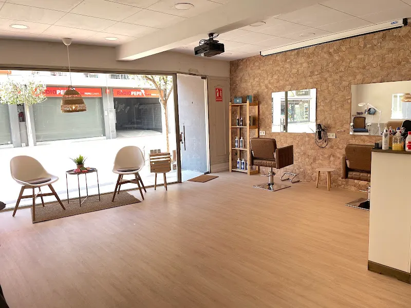 Alba Formació i Perruqueria - Palamós