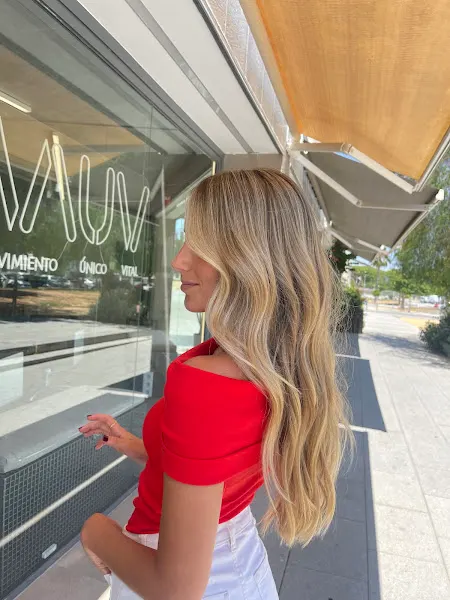 MUV Cut and Color - Mairena del Aljarafe