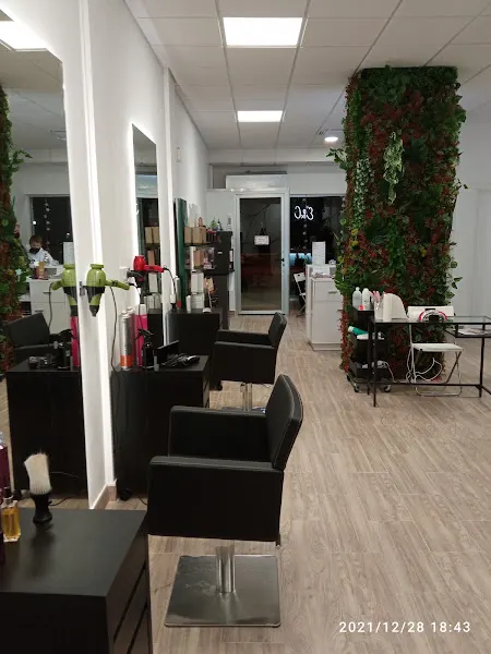 Salón de Belleza E&C - Peluquería en Toledo - foto 2