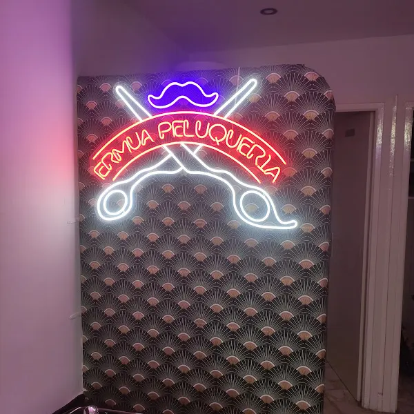 Peluqueria jalal - Peluquería en Ermua - foto 2