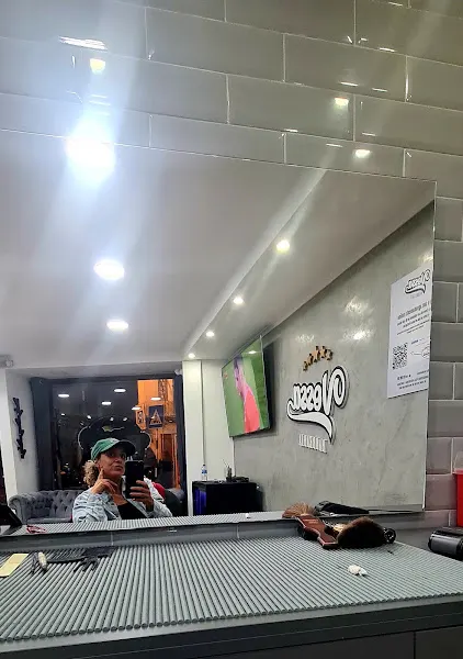 Vossa barbearia - Barbería en Badajoz - foto 2