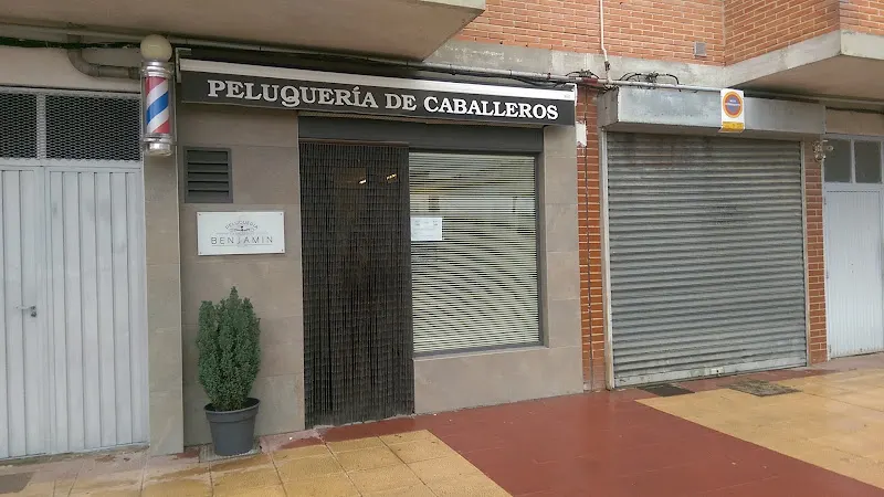 Peluquería de caballeros Benjamín - Pamplona