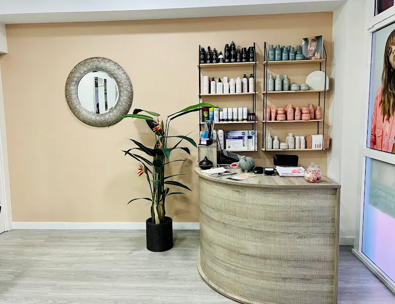 Peluquería y Estética Amitié