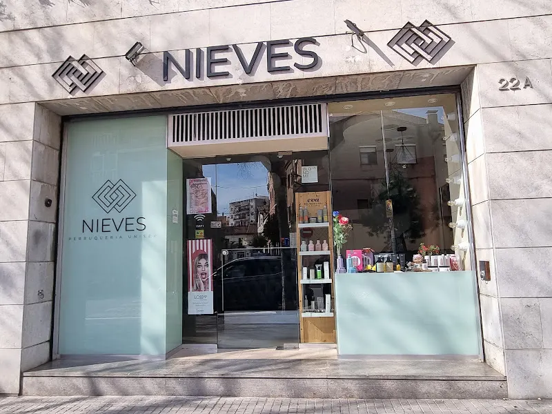 Nieves Peluquería - Sant Feliu de Llobregat