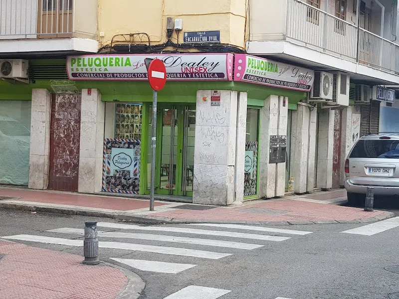 Peluqueria Estetica Latina Dealey