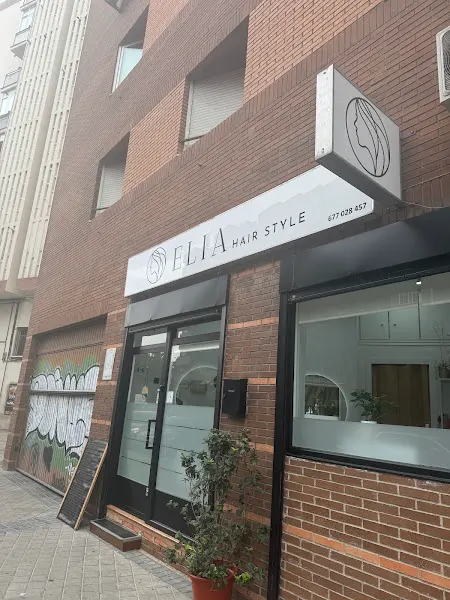 Elia Hair Style - Peluquería en Madrid - foto 2
