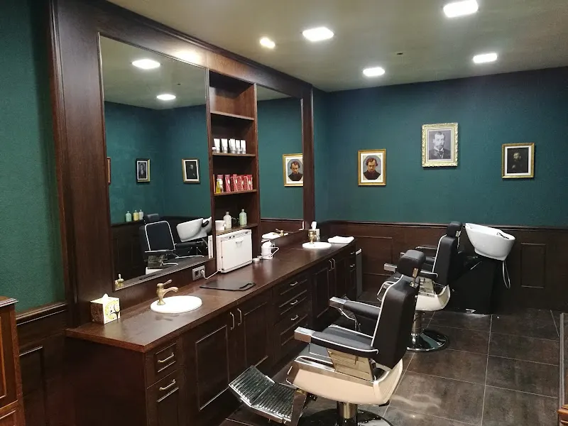Robinson's - Barbería en Vic - foto 2