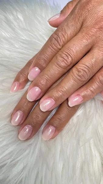 Alisados brasileños Kenia Anjos, Peluquería