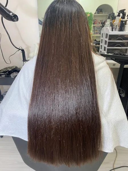 Alisados brasileños Kenia Anjos, Peluquería - Peluquería en Madrid - foto 2