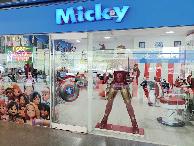 Micky and Co. - Peluqueria Infantil Y Caballeros - Peluquería en Madrid - foto 2