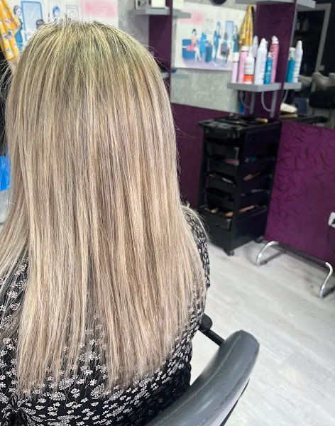 PELUQUERÍA YOLANDA - Peluquería en Madrid - foto 2