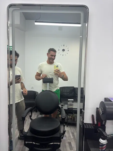 Barbería Sleek Cuts