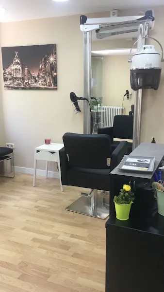 Mónica Hazas Peluqueria - Madrid