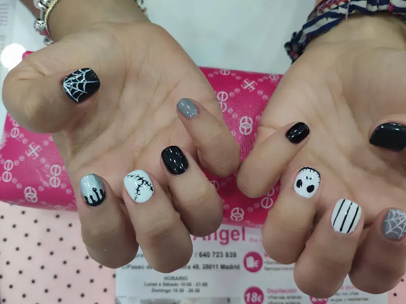 Fa Yi Peluqueria y Uñas