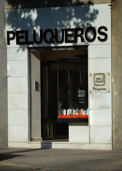 MJ Peluqueros-Kechampu