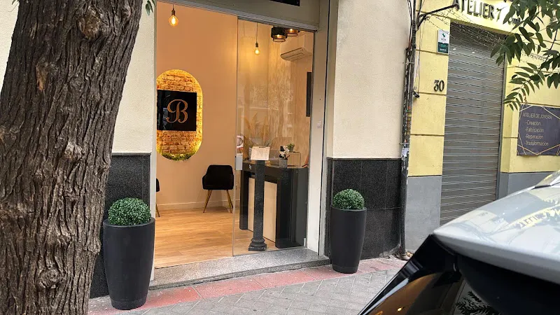 JAVIER BALLESTEROS make-up & hair - Madrid