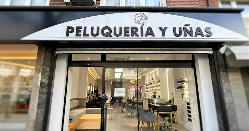 Peluquería y uñas Z