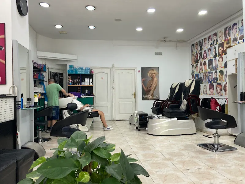 Peluqueria y Uñas Liang Xuan