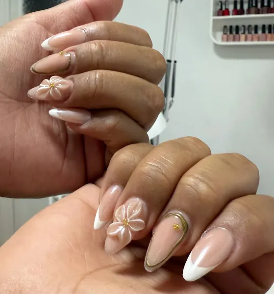 Peluqueria Mendoza manicura y Barberia