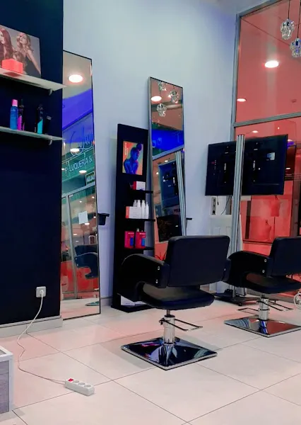 Yamil Peluquería - Peluquería en Madrid - foto 2