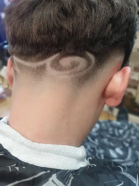 VERSACE BARBERSHOP - Barbería en Portugalete - foto 2
