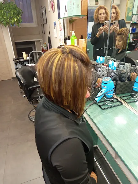 Géminis III - Peluquería en Madrid - foto 2