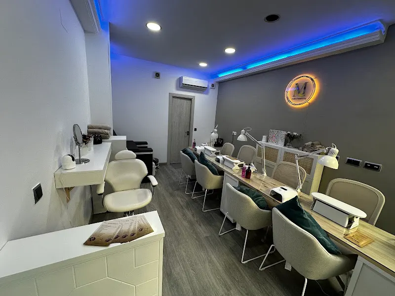 MQ Studio y Academy