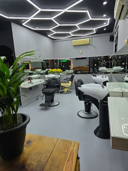 Urban Barbers - Peluquería en Madrid - foto 2