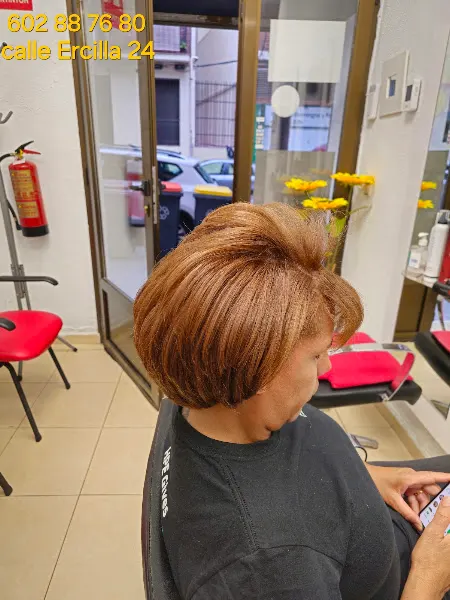 Zeneida Pelukeria - Peluquería en Madrid - foto 2