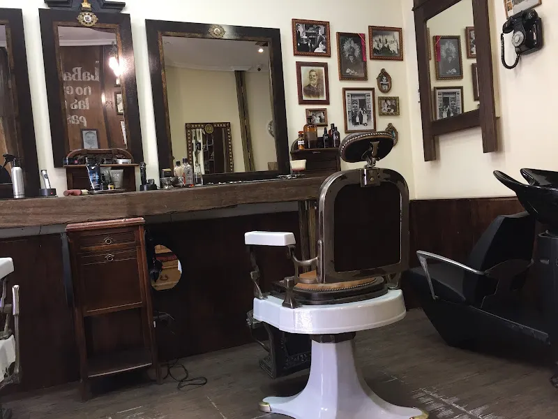 La Barbería de San Bernardo - Barbería en Madrid - foto 2