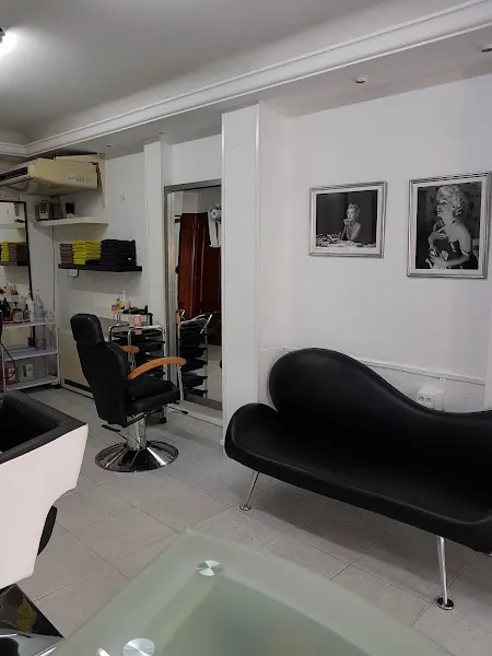 Henry´s Peluqueros Hombre y Mujer - Madrid