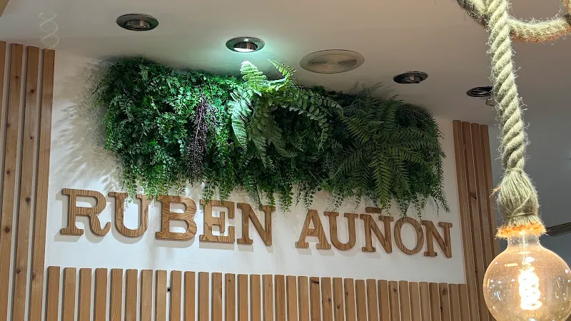 Peluquería Rubén Auñón - Peluquería en Mislata - foto 2