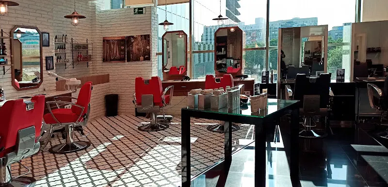 Salón Luis & Tachi Hombre - El Corte Inglés Castellana