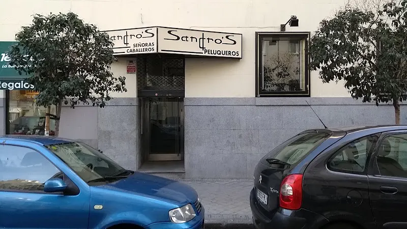 Sandro's - Peluquería en Madrid - foto 2