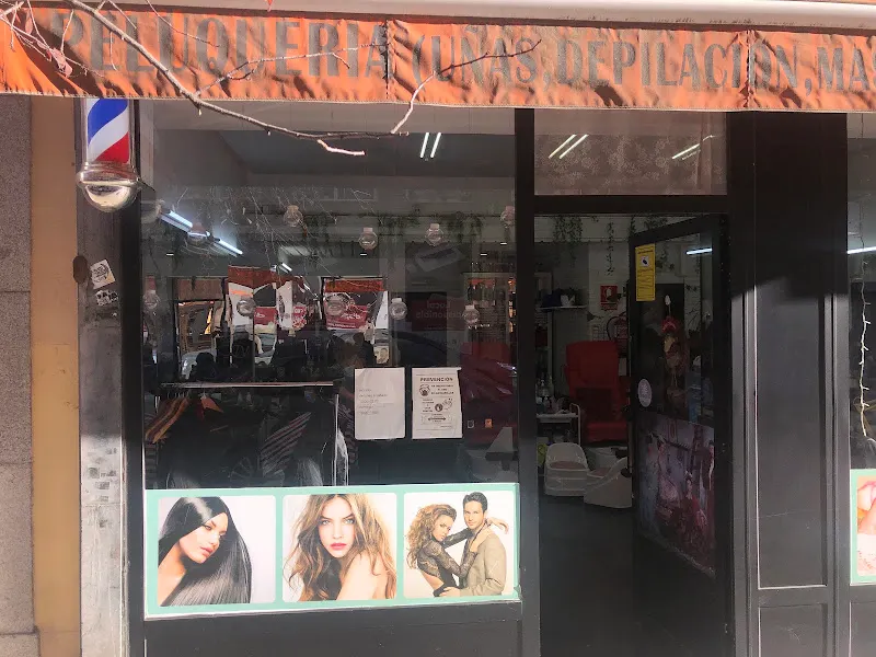 Peluquería y uñas Jian Jia - Peluquería en Madrid - foto 2
