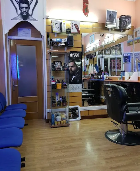 Hakim Peluquería Rif - Peluquería en Madrid - foto 2