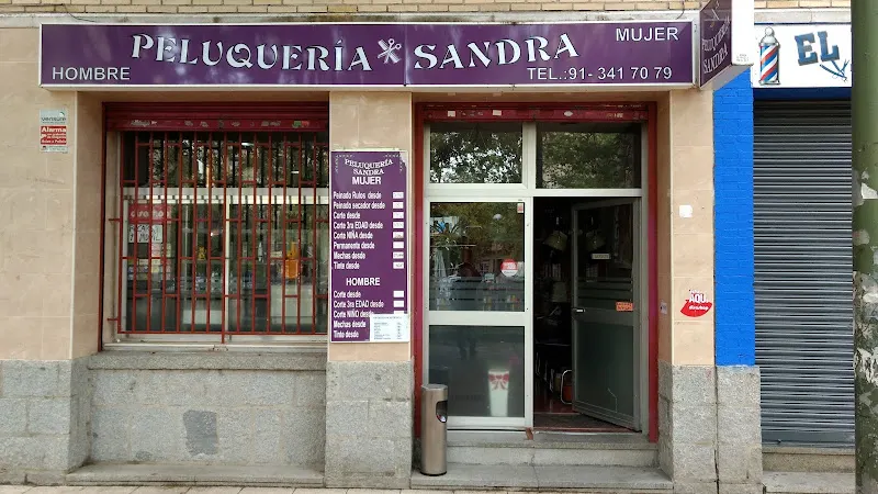PELUQUERIA DE SENORAS