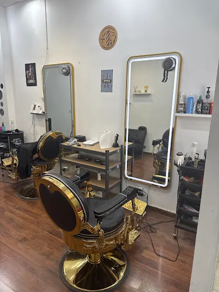 Imperio Rc barbería y uñas - Peluquería en Madrid - foto 2