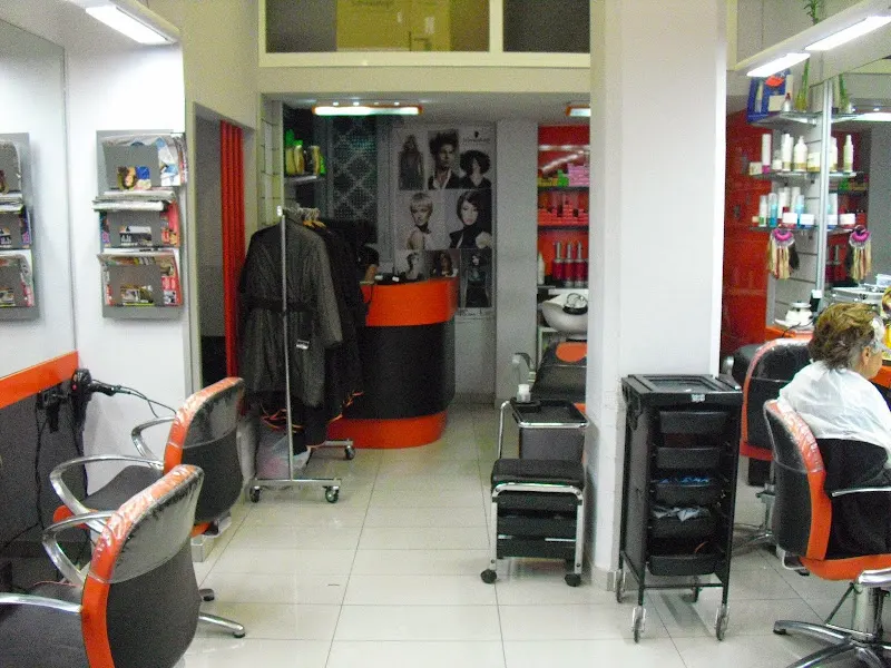 Top Peluqueros - Peluquería en Madrid - foto 2