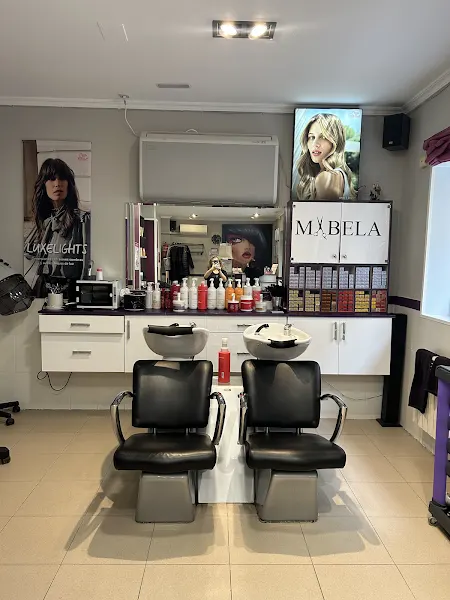 COM.PROP.GABRIEL LOBO 9 - Peluquería en Madrid - foto 3