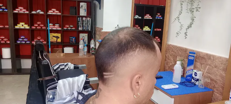 Barbería peluquería younes94