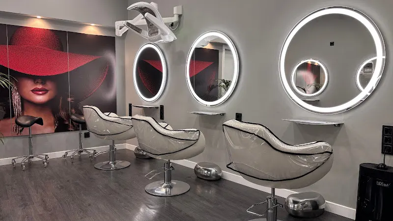 DB Salon - Peluquería en Madrid - foto 4