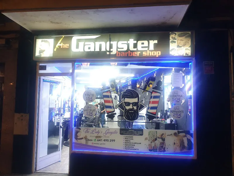 the gangsters barbershop - Peluquería en Madrid - foto 2