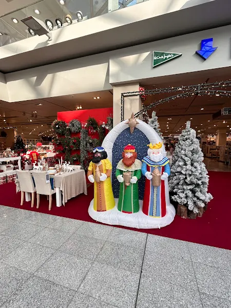 El Corte Inglés El Ejido - Centro comercial en El Ejido - foto 2