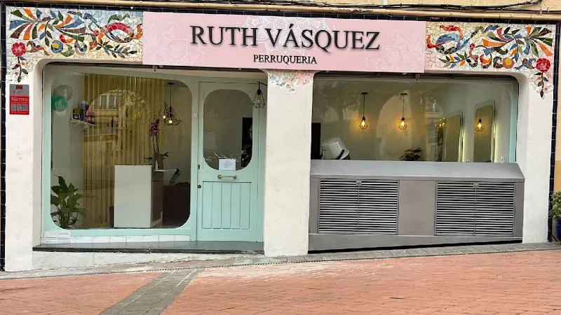 Ruth Vásquez - Peluquería en Santa Perpetua de Mogoda - foto 2
