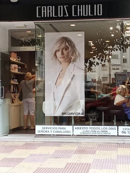 Peluquería Carlos Chulio - Peluquería en Cullera - foto 3