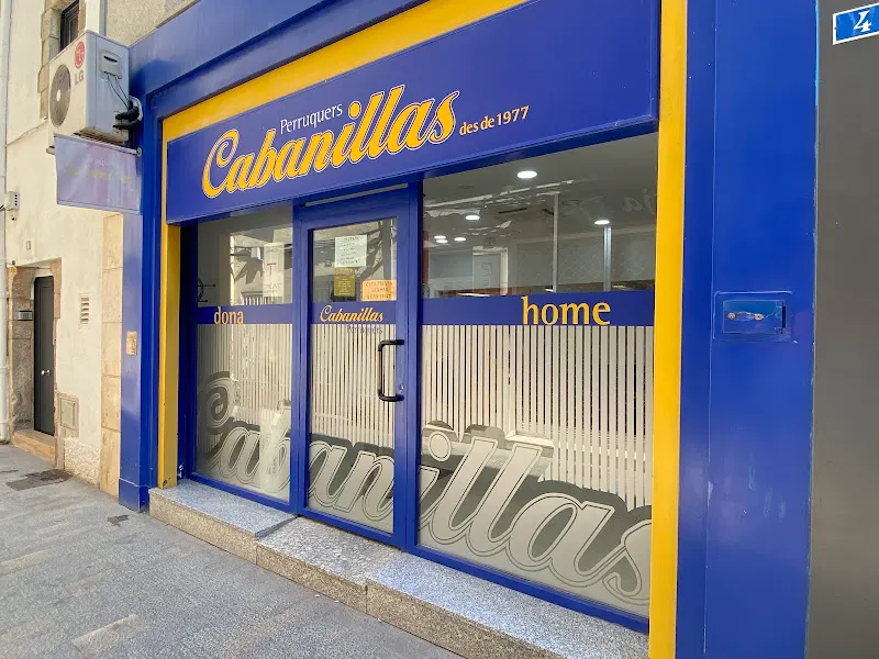 Perruqueria Cabanillas - Barbería en Blanes - foto 2