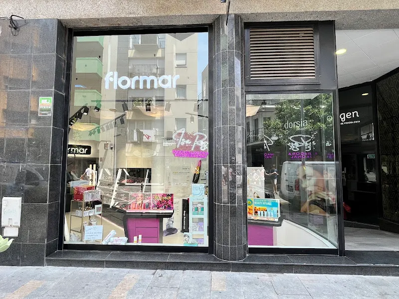 FLORMAR BLANES - Tienda de cosméticos en Blanes - foto 2